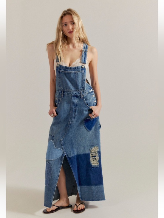 We The Free Dresses & Skirts - NWT FREE PEOPLE WE THE FREE KEY TO MY HEART PATCHED SKIRTALLS 💙💙